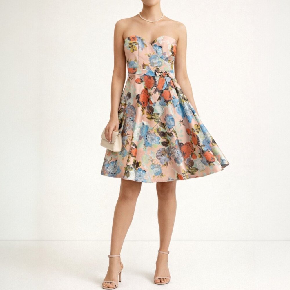 Chi Chi London Women's Size 6 Strapless Bustier Dress‎ Romantic Vintage Floral